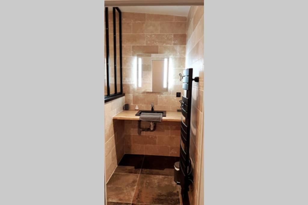 Apartamento Le Saint Symphorien, Parking Gratuit Privee Vannes Exterior foto